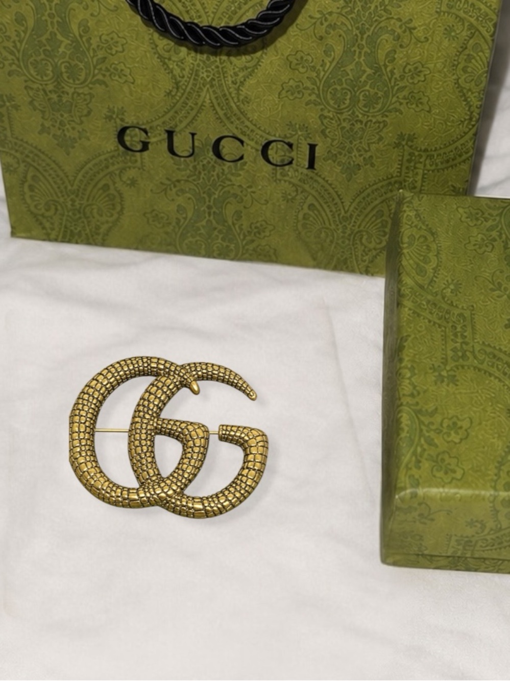 Vintage Gucci Double G Textured Brooch with pouch box and bag
